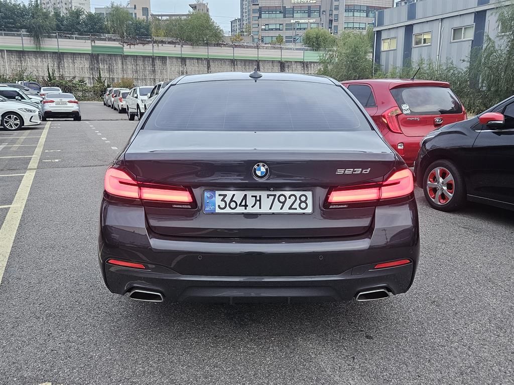 BMW 520d - 이미지 3