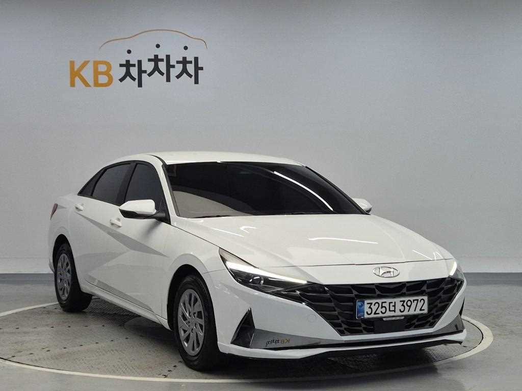 [현대]아반떼 (CN7) 1.6 스마트        (5인승) - 이미지 4