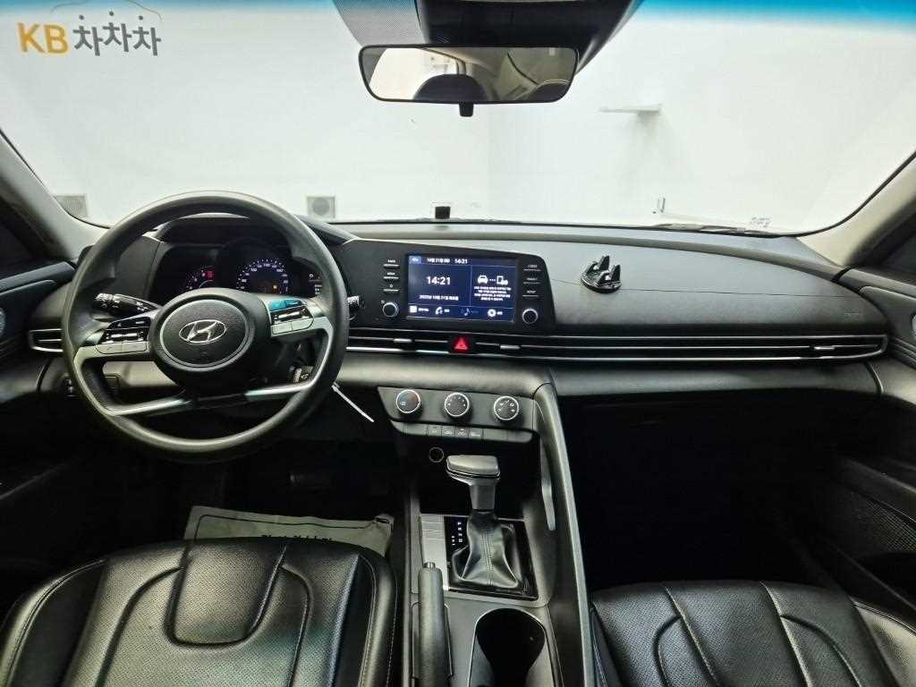 [현대]아반떼 (CN7) 1.6 스마트        (5인승) - 이미지 7