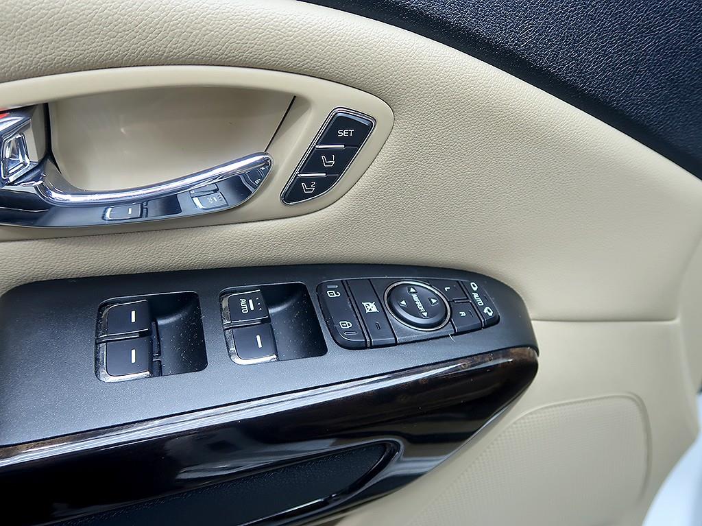 [기아] 더 뉴 카니발 가솔린 9인승 노블레스 스페셜 - 이미지 15