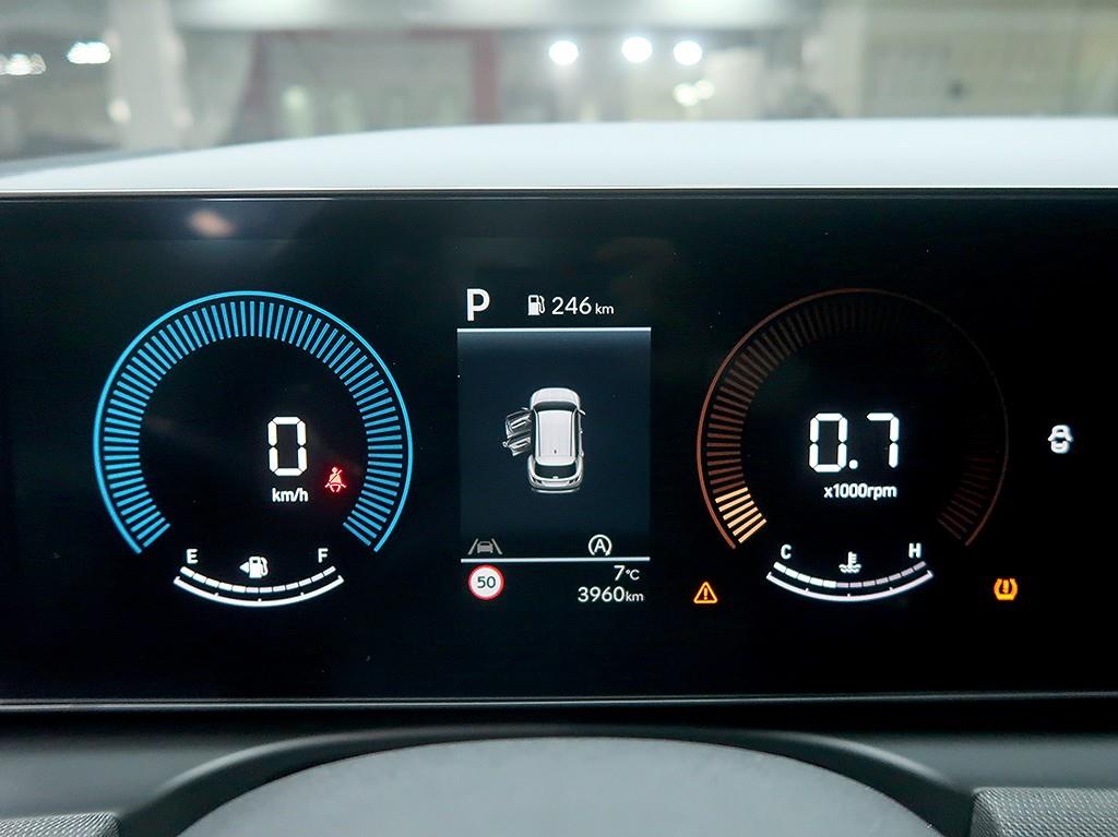 [현대] 더뉴 투싼 (NX4) 가솔린 1.6 터보 2WD 프리미엄 - 이미지 6