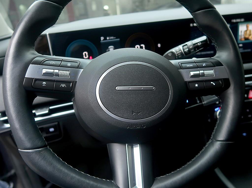 [현대] 더뉴 투싼 (NX4) 가솔린 1.6 터보 2WD 프리미엄 - 이미지 17