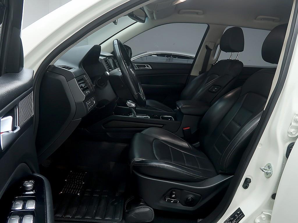 [KG모빌리티(쌍용)] G4렉스턴 디젤 2.2 2WD 마제스티 - 이미지 11