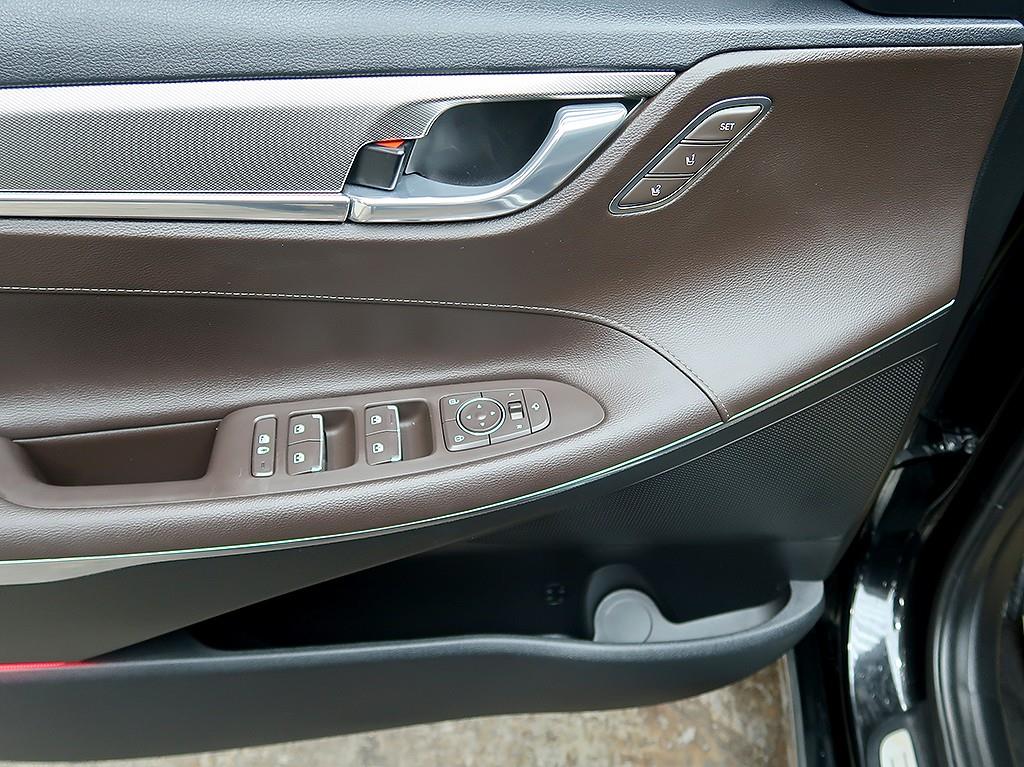 [현대] 더뉴 그랜저 IG LPI 3.0 익스클루시브(렌터카) (5인승) - 이미지 13