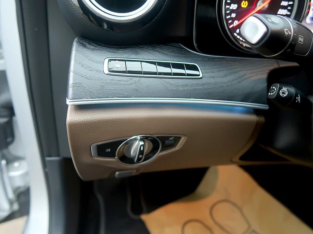 [벤츠] E-클래스 W213 E220d 아방가르드 - 이미지 14