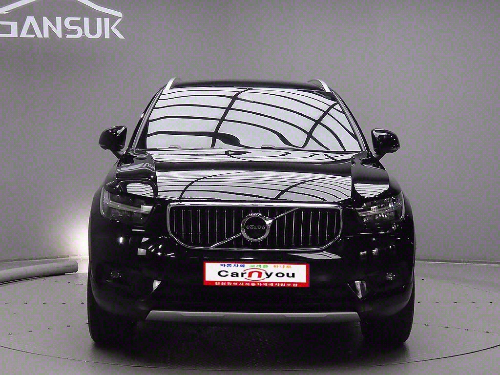 [볼보] XC40 B4 AWD 인스크립션