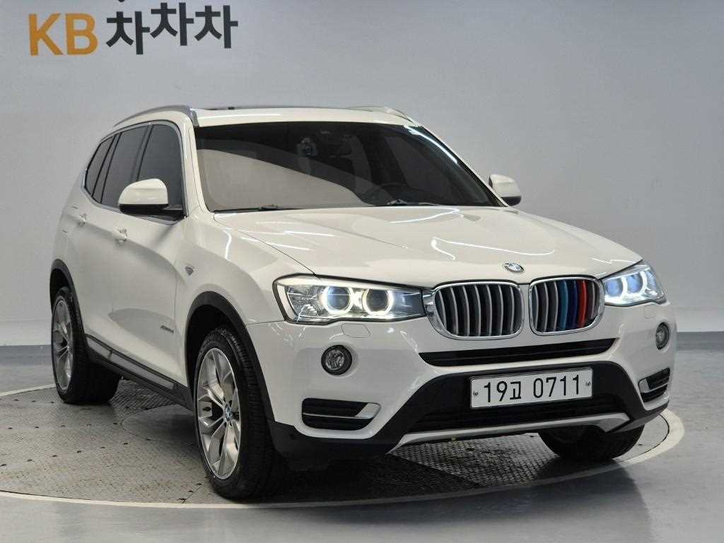 [BMW] X3 (F25) xDrive 20d xLine (5인승) - 이미지 4