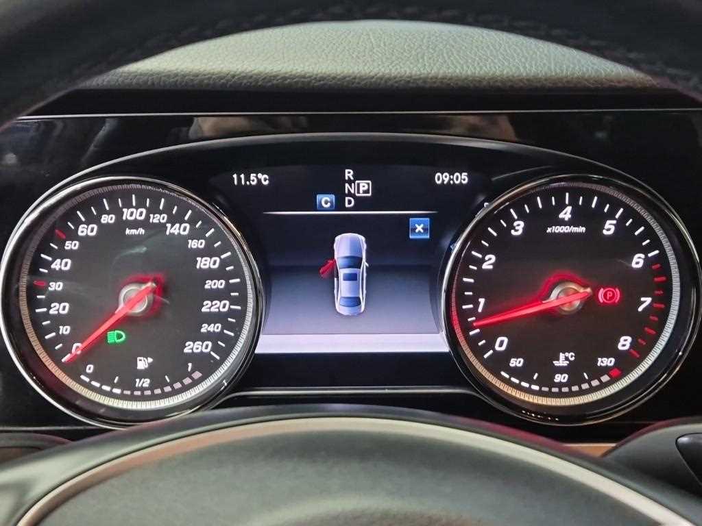 [벤츠] E-클래스 W213 E300 4MATIC 익스클루시브 - 이미지 6