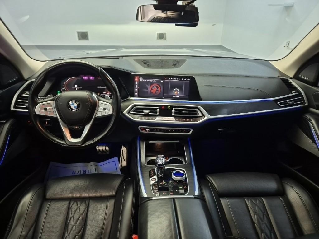 [BMW] X7 (G07) xDrive 30d 디자인 퓨어 엑셀런스 6인승 - 이미지 7
