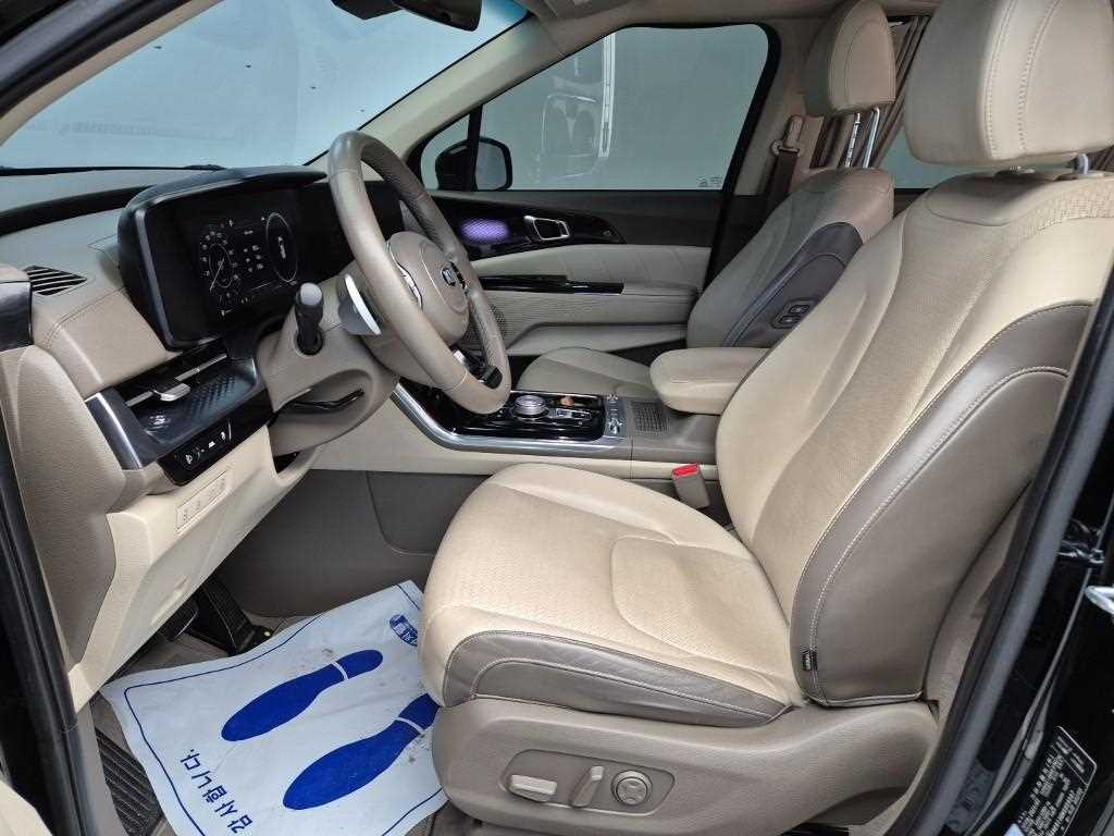 [기아] 카니발 4세대 가솔린 9인승 하이리무진 시그니처 - 이미지 11