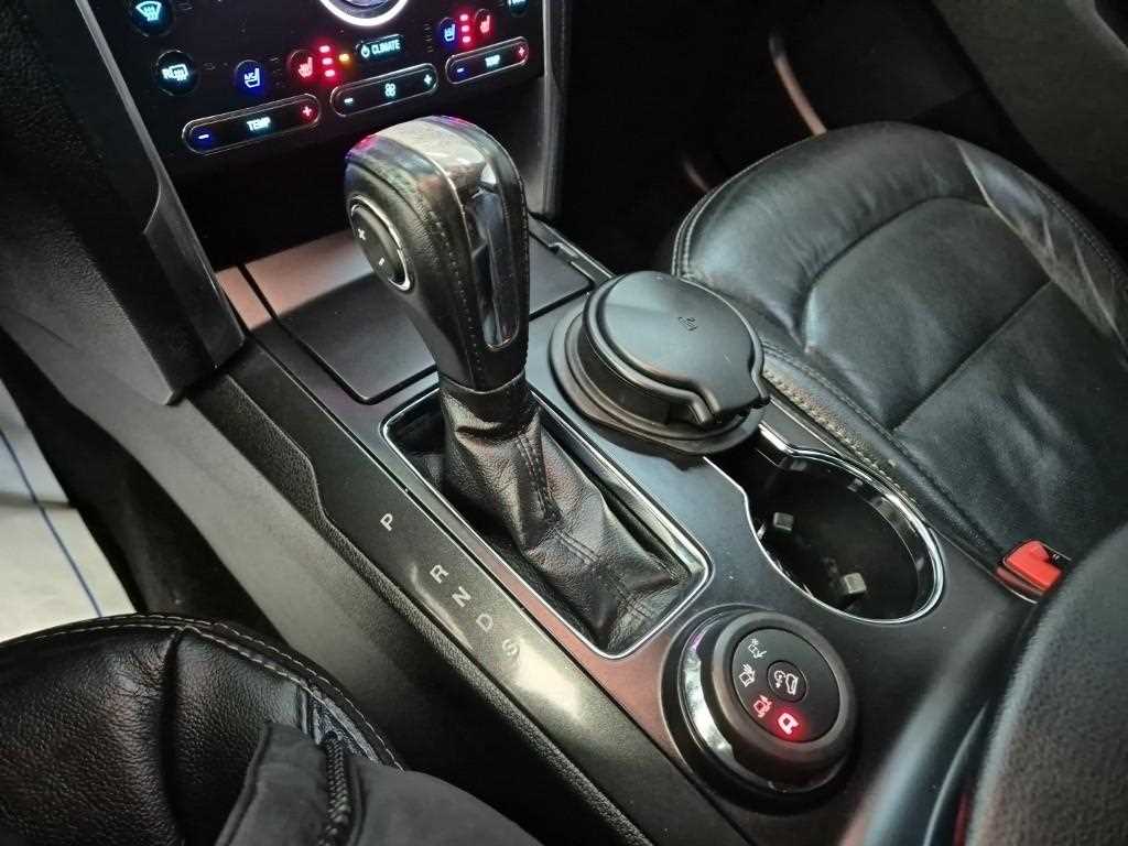 [포드] 익스플로러 2.3 에코부스트 리미티드 4WD (7인승) - 이미지 8