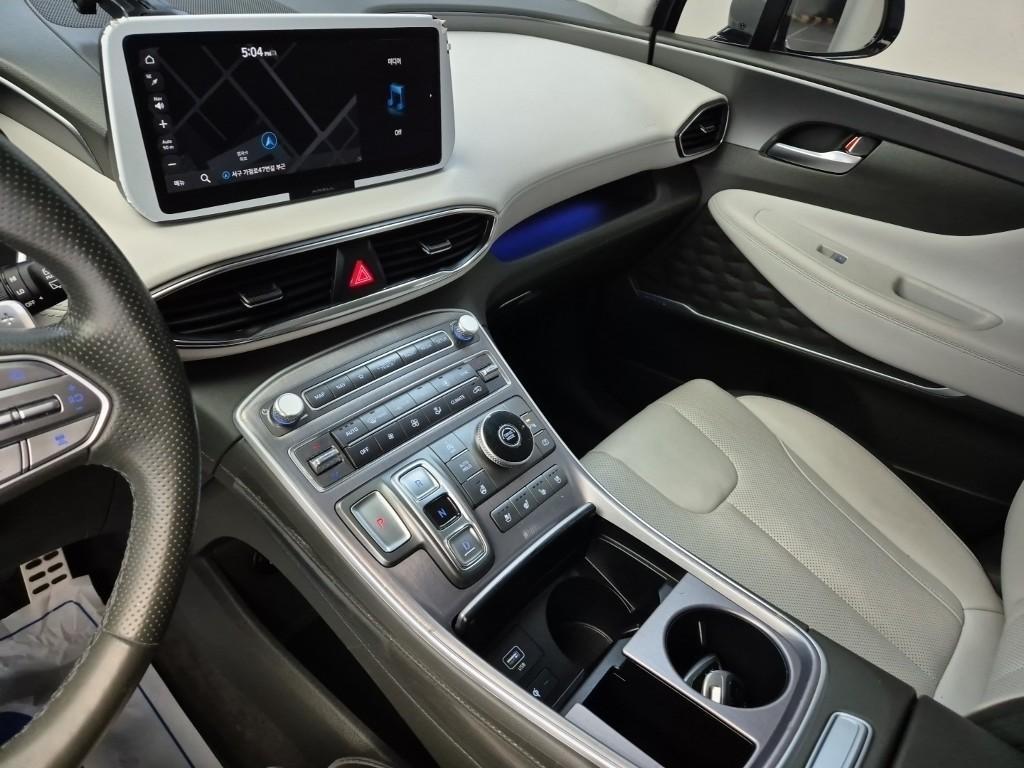 [현대] 더 뉴 싼타페 가솔린 2.5T 2WD 캘리그래피 (5인승) - 이미지 10