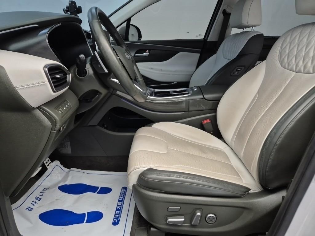 [현대] 더 뉴 싼타페 가솔린 2.5T 2WD 캘리그래피 (5인승) - 이미지 11