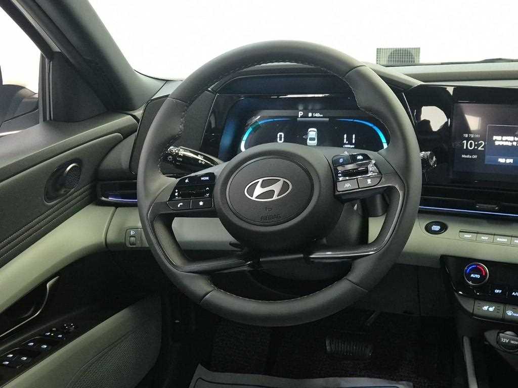 [현대] 더 뉴 아반떼 (CN7) 1.6 가솔린 모던 - 이미지 9