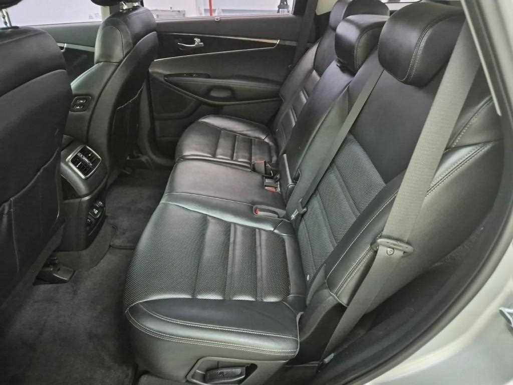 [기아] 올 뉴 쏘렌토 디젤 2WD 2.2 노블레스 스페셜       (5인승) - 이미지 12