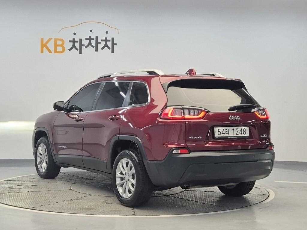 [지프] 체로키(KL) 2.4 론지튜드 하이 AWD        (5인승) - 이미지 2