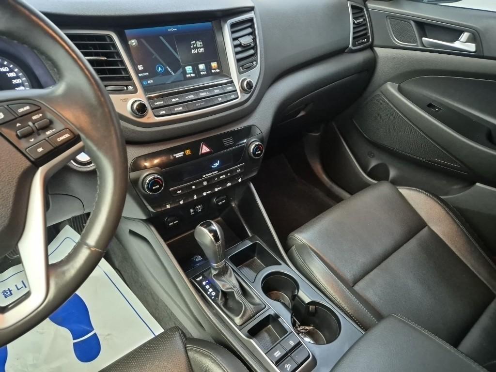 [현대] 올뉴투싼 디젤 1.7 2WD 모던 - 이미지 8