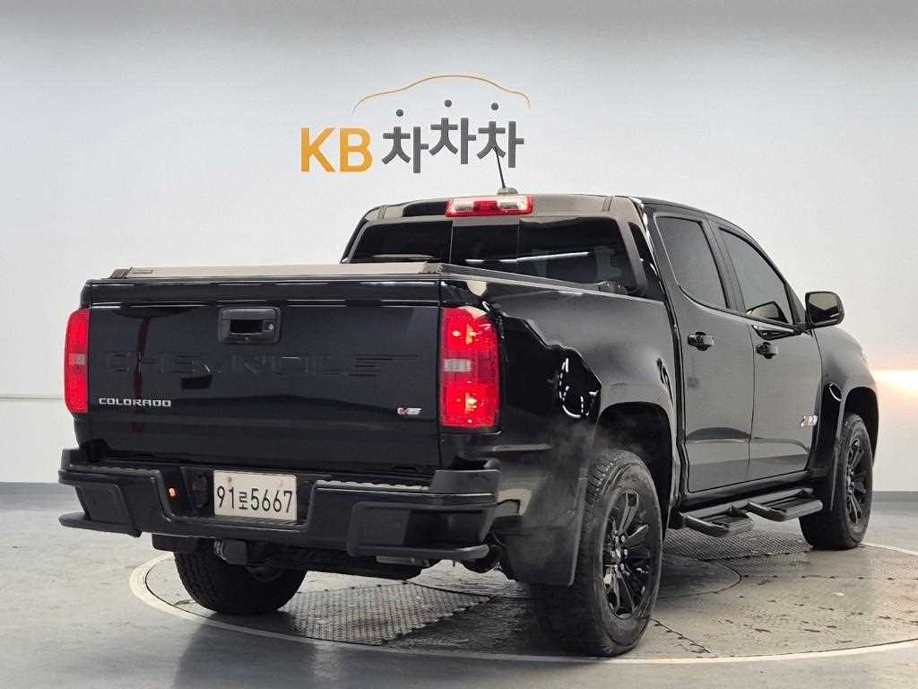 [쉐보레] 리얼 뉴 콜로라도 3.6 익스트림 4WD (5인승) - 이미지 3