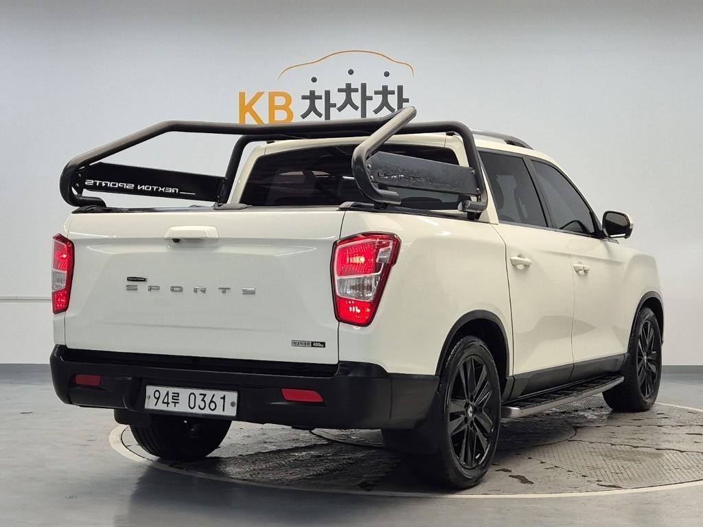 [KG모빌리티(쌍용)] 렉스턴 스포츠 4WD 디젤 2.2 노블레스 (5인승) - 이미지 4