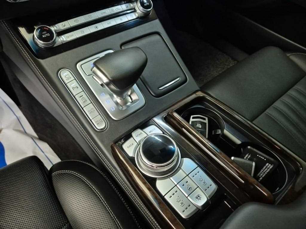 [제네시스] G90 3.8 GDI AWD 프리미엄 럭셔리 - 이미지 8