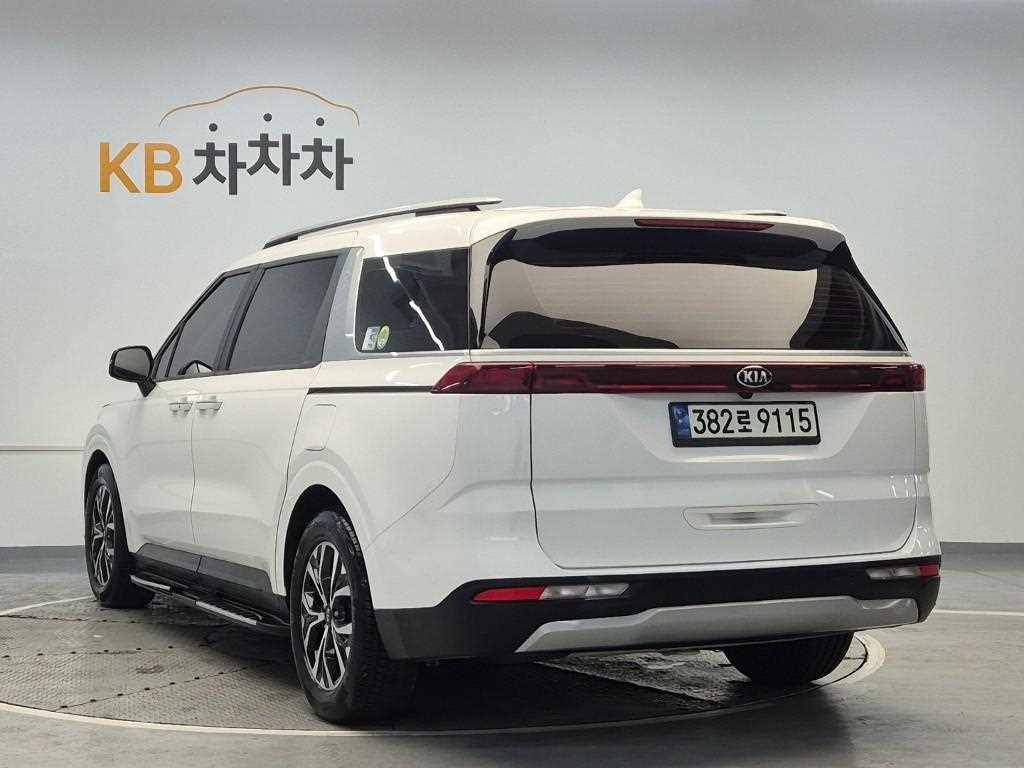 [기아] 카니발 4세대 디젤 9인승 프레스티지        (9인승) - 이미지 2