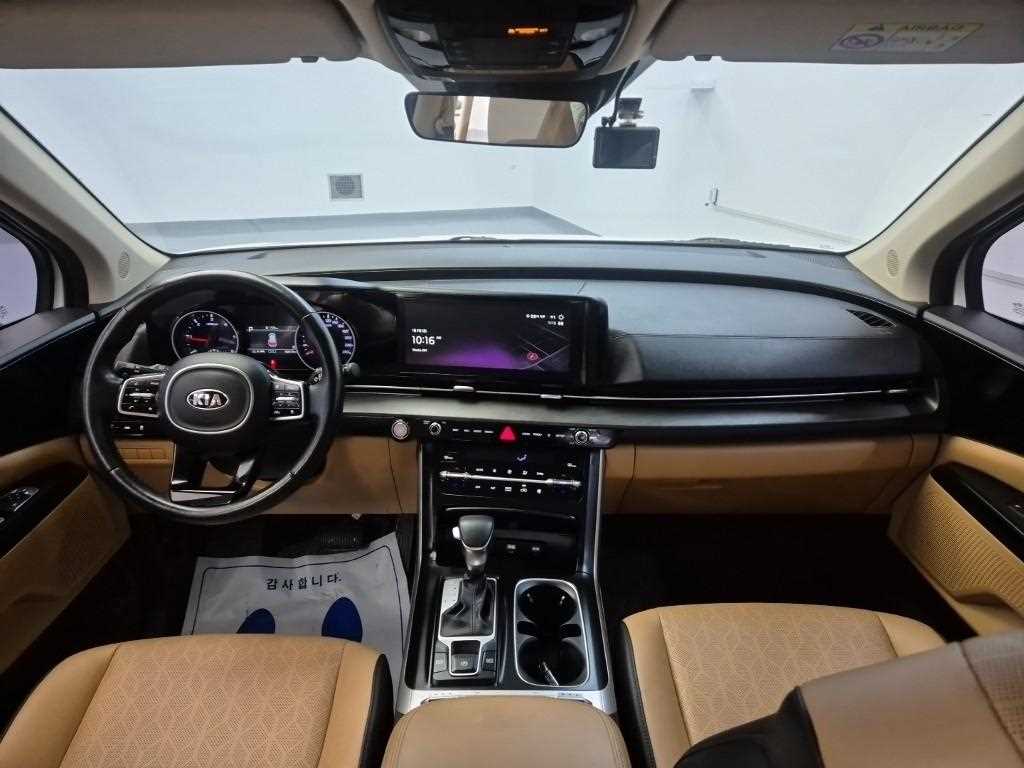 [기아] 카니발 4세대 디젤 9인승 프레스티지        (9인승) - 이미지 7