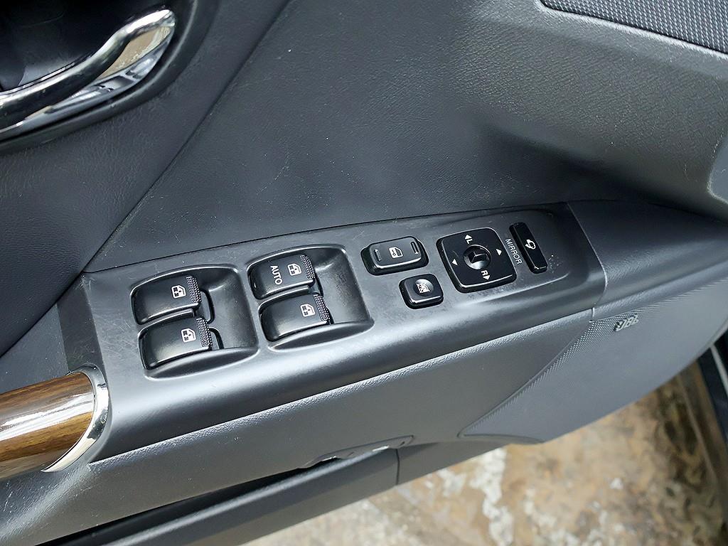 [현대] 더 럭셔리 그랜저 Q270 LUXURY 기본형 - 이미지 16