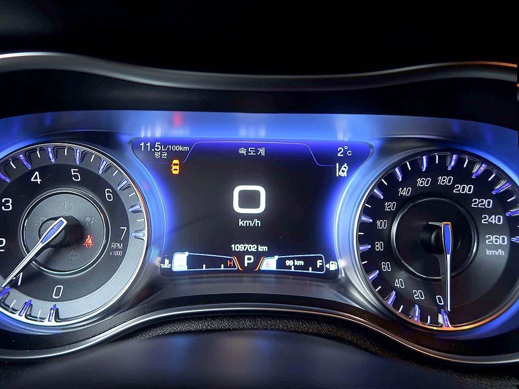 [크라이슬러] 더뉴300C 3.6 AWD - 이미지 6