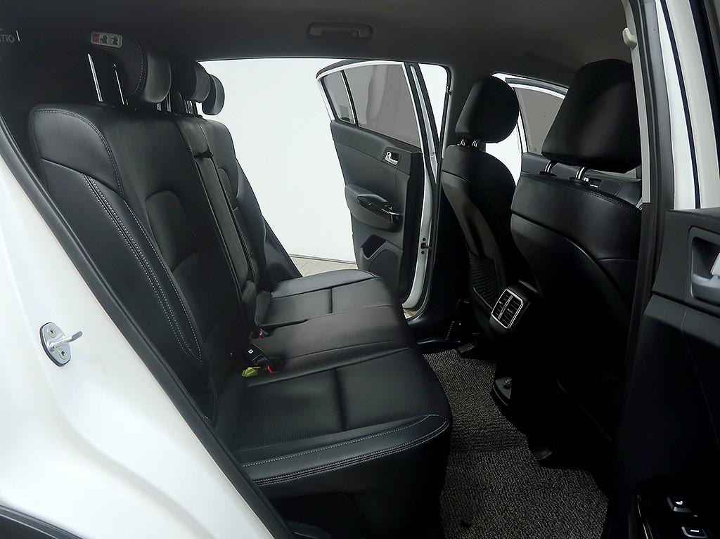 [기아] 스포티지 4세대 (QL) 디젤 2.0 2WD 노블레스 플러스 - 이미지 12