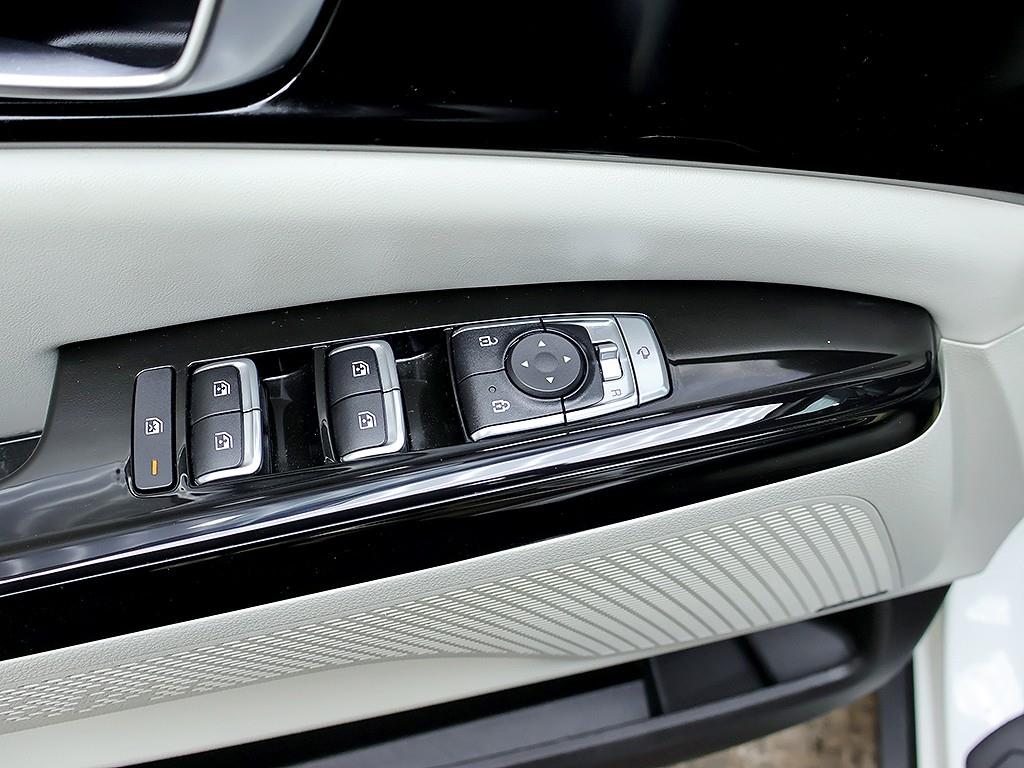 [기아] 카니발 4세대 디젤 9인승 노블레스 - 이미지 14