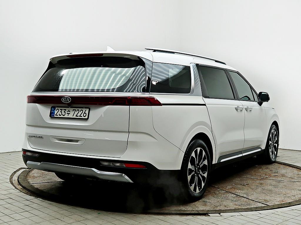 [기아] 카니발 4세대 디젤 9인승 시그니처 - 이미지 4