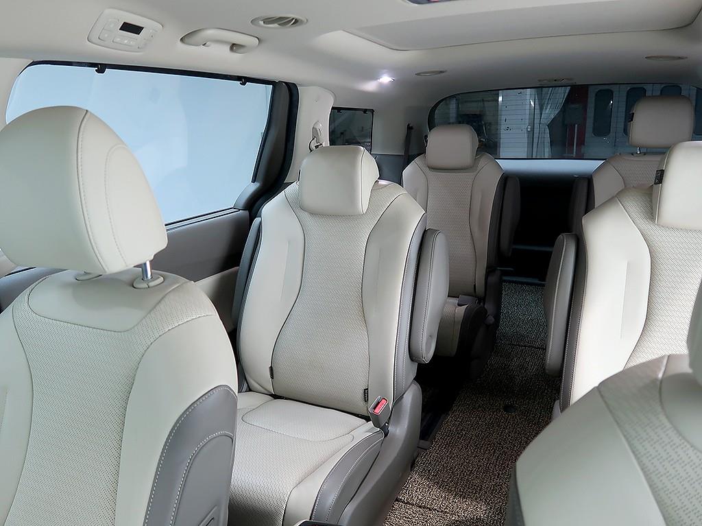 [기아] 카니발 4세대 디젤 9인승 시그니처 - 이미지 13