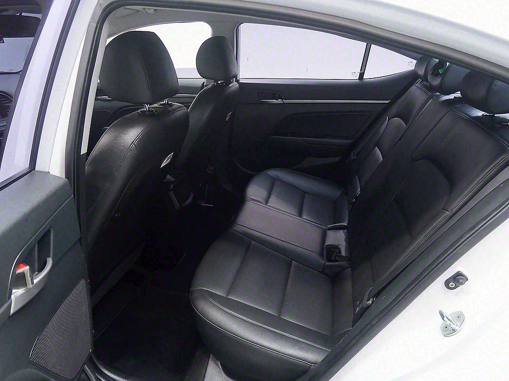 [현대] 아반떼 AD 1.6 GDI 밸류 플러스 - 이미지 12