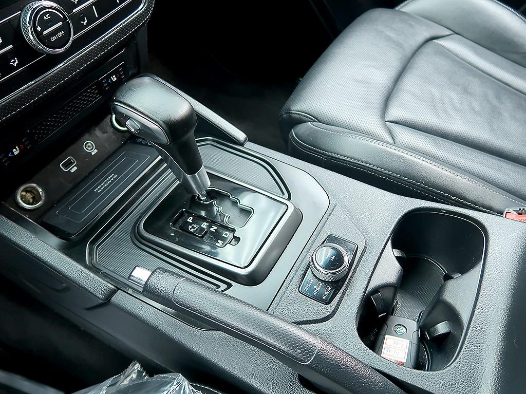 [KG모빌리티(쌍용)] 더 뉴 렉스턴 스포츠 칸 디젤 2.2 4WD 프레스티지 - 이미지 10