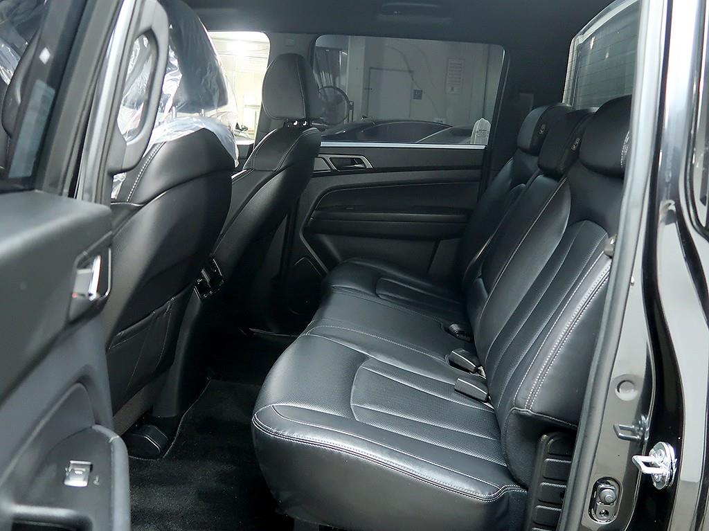 [KG모빌리티(쌍용)] 더 뉴 렉스턴 스포츠 칸 디젤 2.2 4WD 프레스티지 - 이미지 12