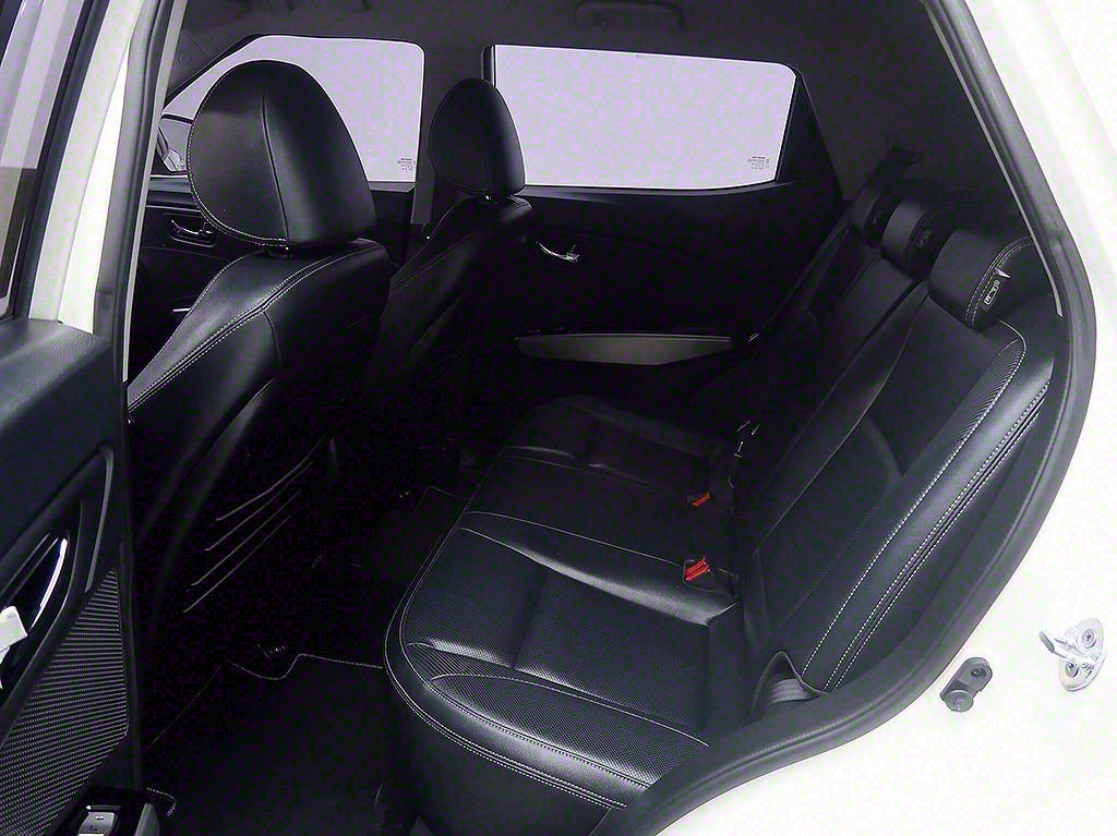 [KG모빌리티(쌍용)] 티볼리 디젤 2WD 1.6 LX - 이미지 12