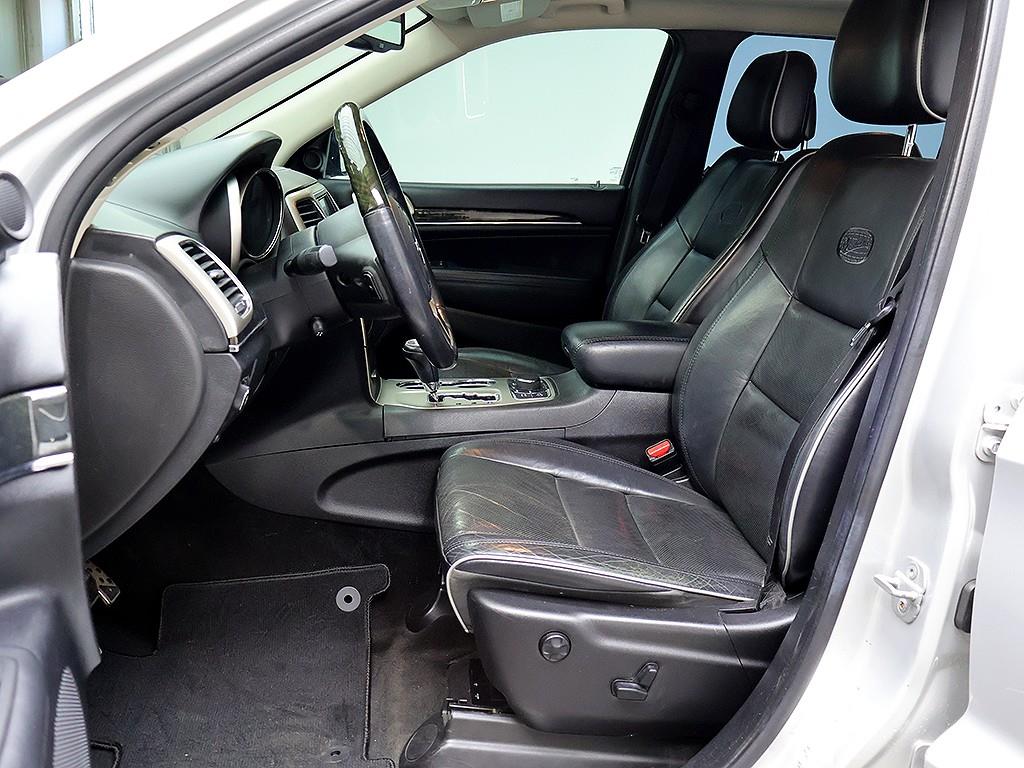 [지프] 그랜드 체로키 3.0 디젤 오버랜드 WK2 - 이미지 6