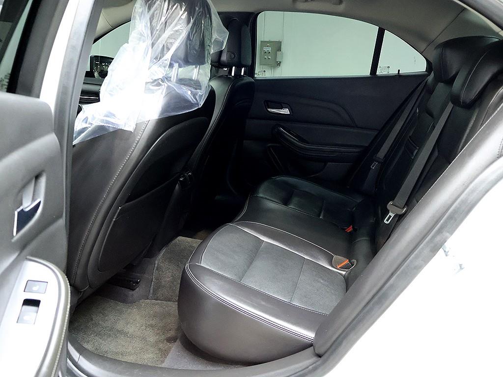 [쉐보레] 말리부 2.0 LTZ 디럭스 블랙휠 - 이미지 12