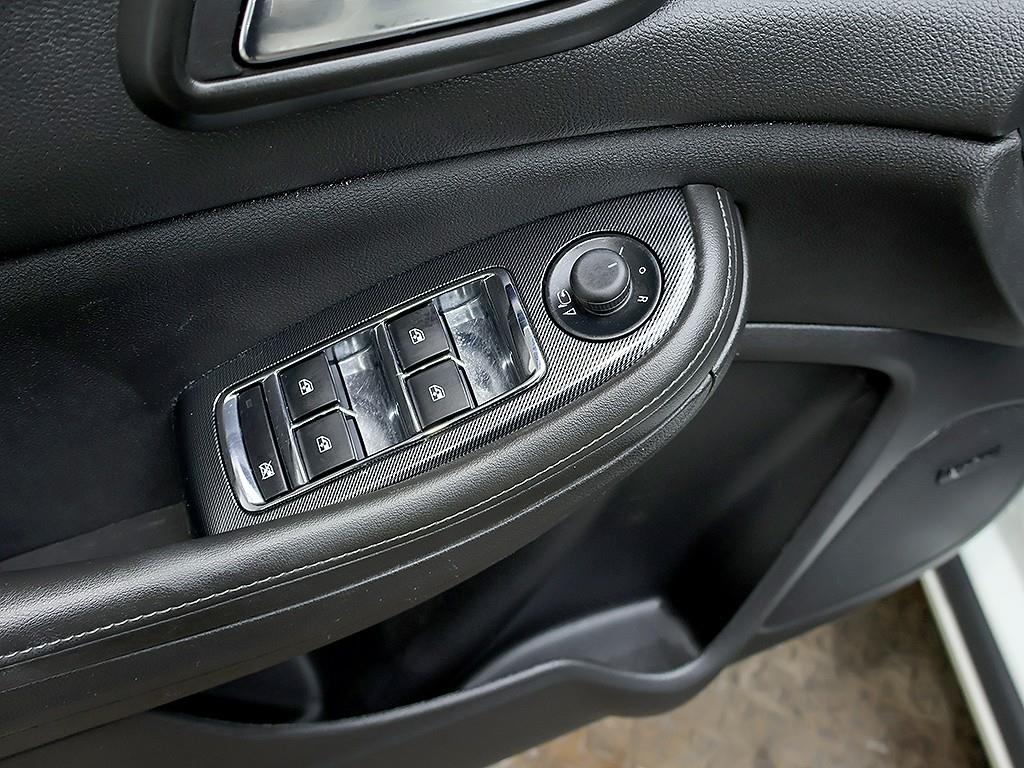 [쉐보레] 말리부 2.0 LTZ 디럭스 블랙휠 - 이미지 15