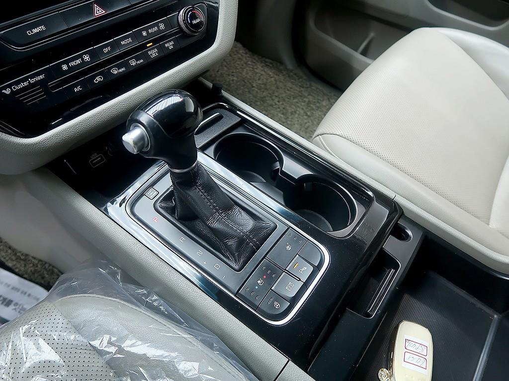 [기아] 올 뉴 카니발 디젤 9인승 프레스티지 (9인승) - 이미지 10