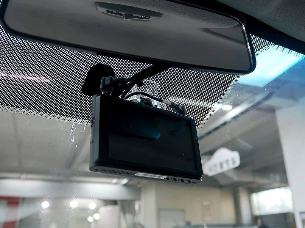 [소형화물] 1.0톤/킹캡/초장축/(CRDi) 럭셔리 - 이미지 24