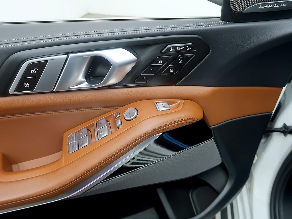 [BMW] X7 (G07) xDrive 40i M 스포츠 - 이미지 15