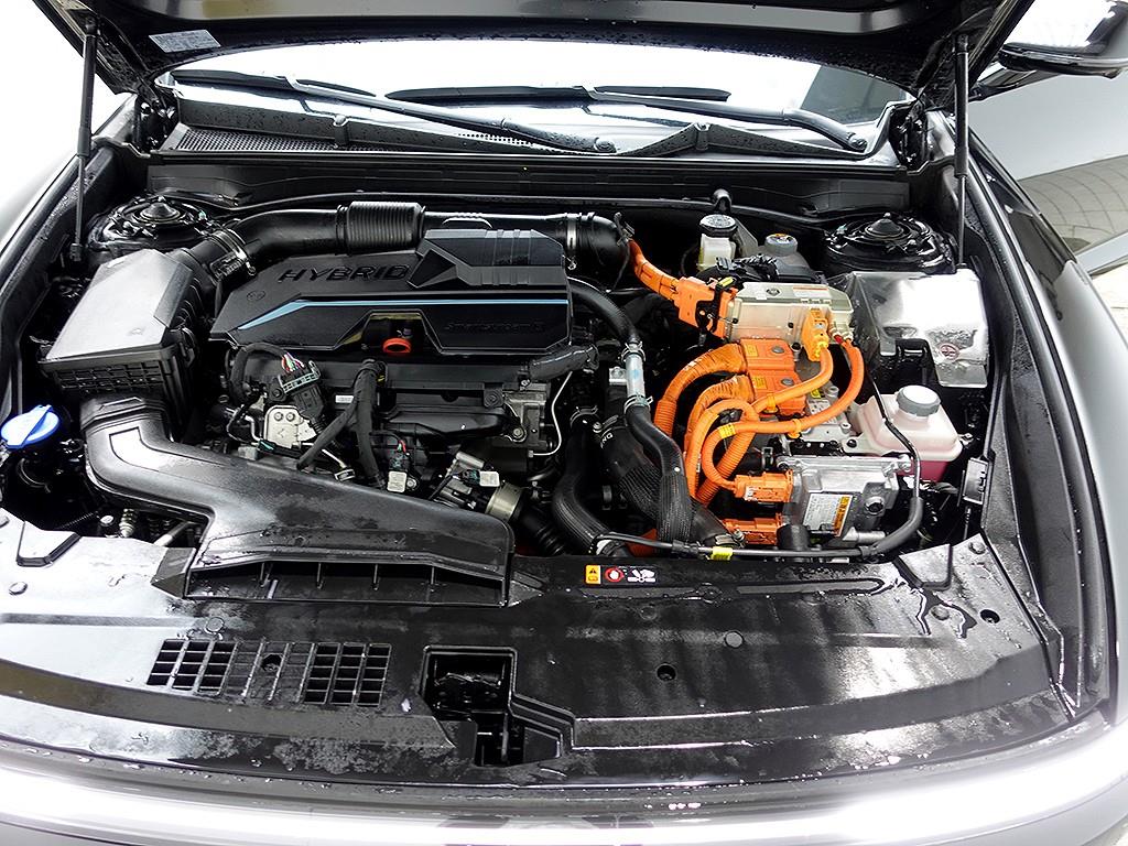 [현대] 그랜저 하이브리드 (GN7) 캘리그래피 (5인승) - 이미지 7