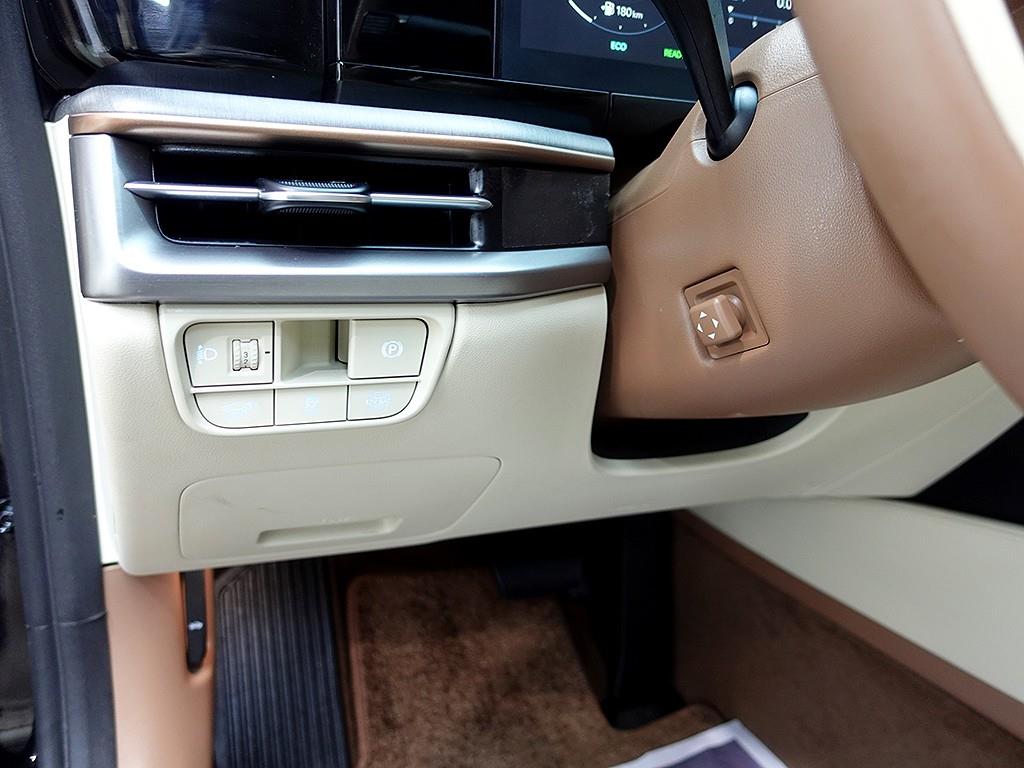 [현대] 그랜저 하이브리드 (GN7) 캘리그래피 (5인승) - 이미지 14