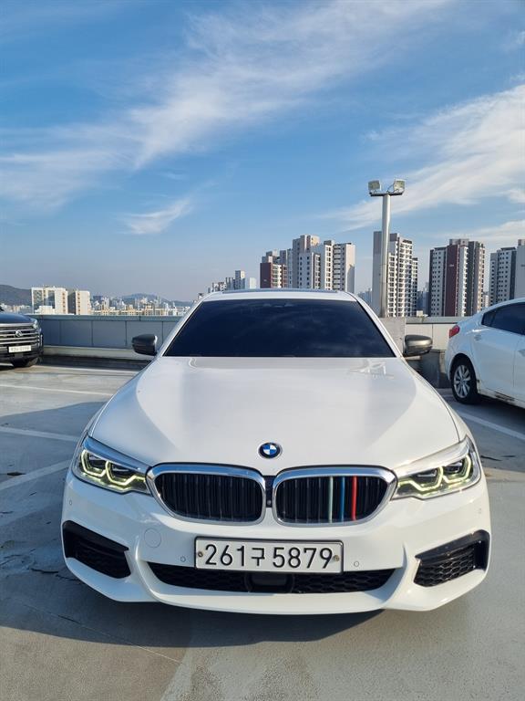 [BMW] 5시리즈 (G30) 520d xDrive M 스포츠 플러스