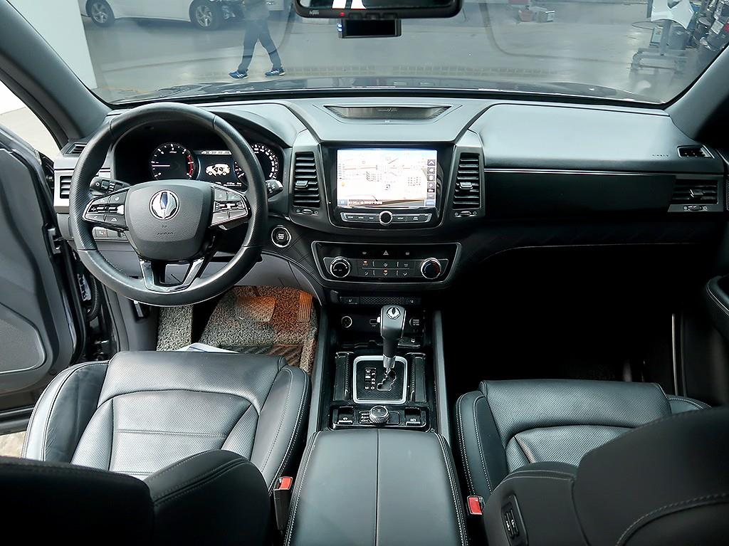 [KG모빌리티(쌍용)] G4렉스턴 디젤 2.2 4WD 화이트 에디션 - 이미지 5