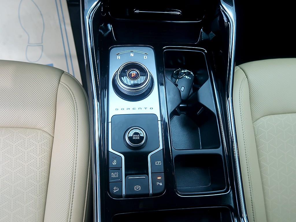 [기아] 쏘렌토 4세대(MQ4)하이브리드 HEV 1.6 2WD 노블레스 (5인승) - 이미지 10