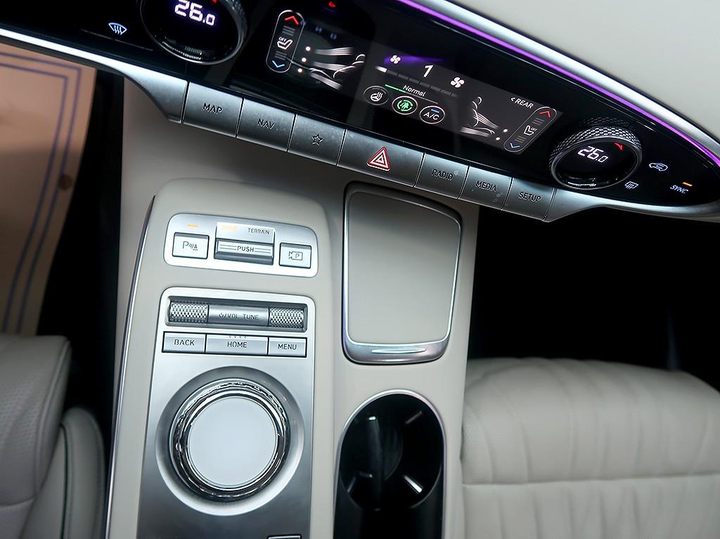 [제네시스] GV70 2.5T 가솔린 AWD - 이미지 14