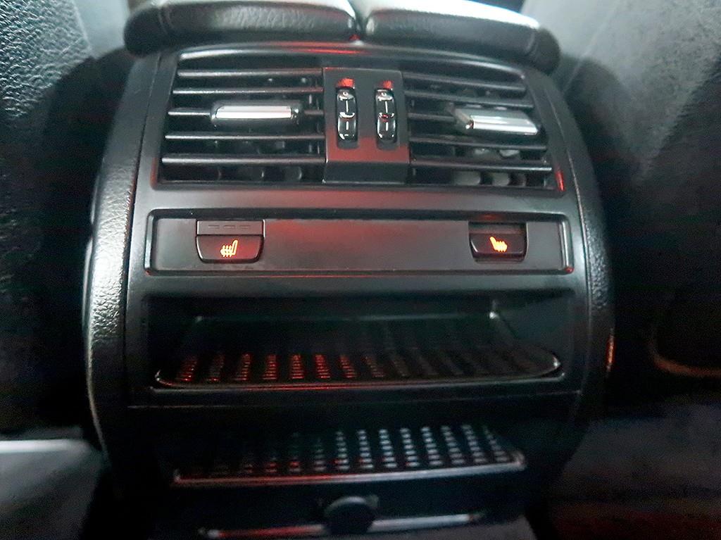 [BMW] 5시리즈 (F10) 520d        (5인승) - 이미지 17