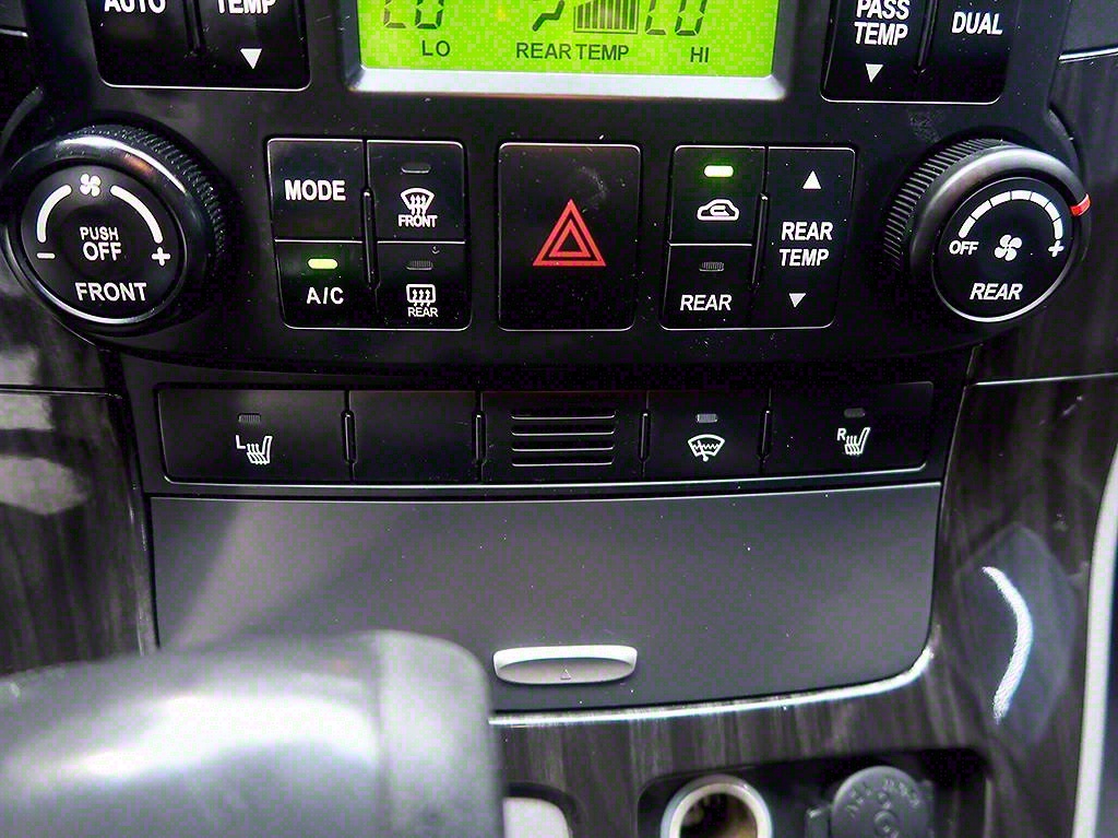 [기아] 카니발R 리무진 디젤 GLX 기본형 - 이미지 16